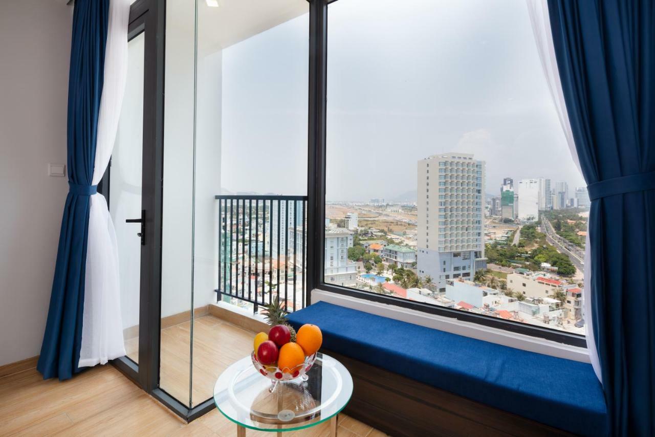 Crown Hotel Nha Trang Exterior photo